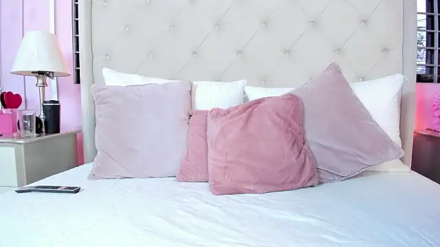 scarlett_leblanc_n Live XXX chat