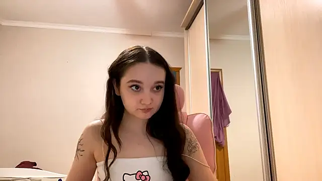 TrulaPhay's Live XXX Chat