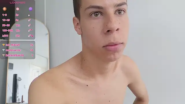 grey___27 Chat XXX live