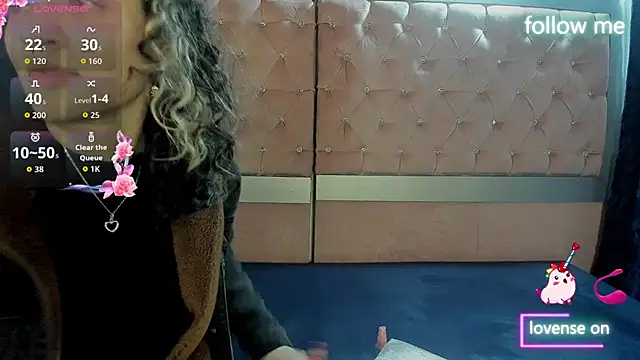 neeko_princes élő XXX-chatje