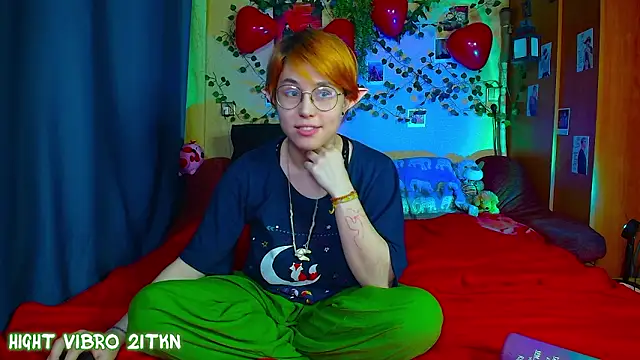 TrickyKitsuneのライブXXXチャット