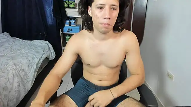 itstonnyX Chat XXX live