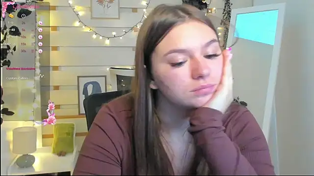 Chat XXX en directo de Josephine_Kiss