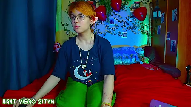 Онлайн чат XXX TrickyKitsune