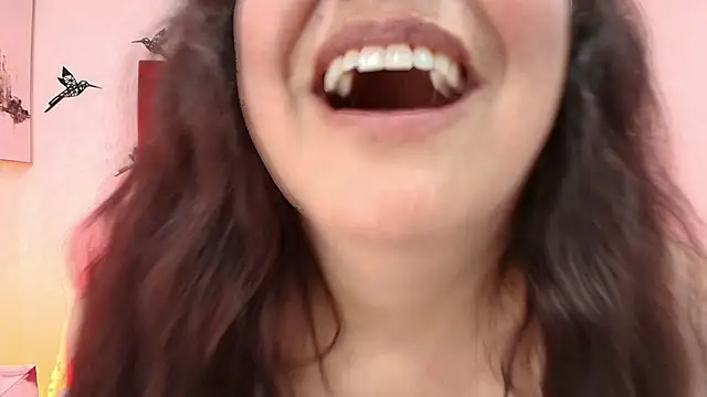 EmmaJhomson – Live XXX-chat