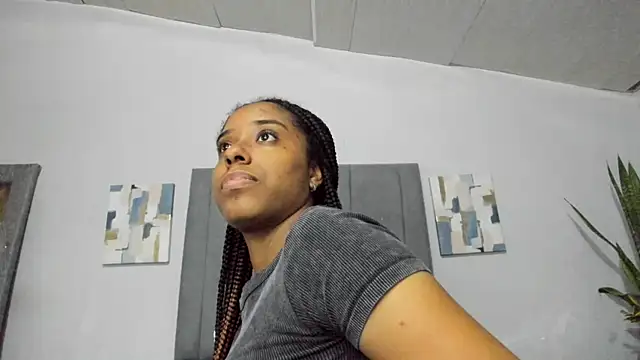 Czat XXX na żywo – Sophia_Ebony