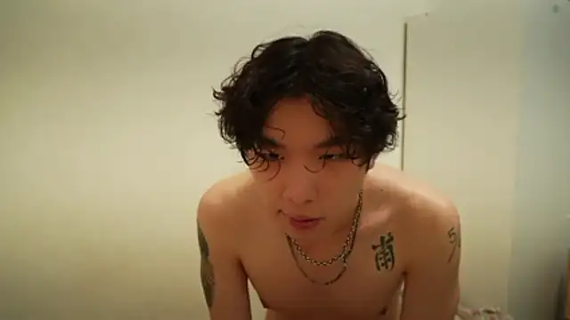 Puzzuma3 webcam show