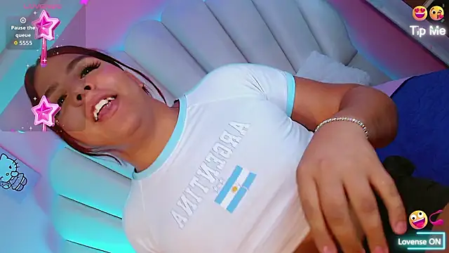 Maia_Hotts 라이브 XXX 채팅