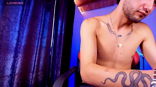 Jey_dirty_777's Webcam Show