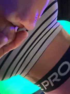 F3ckd0lllucy Webcam-Show