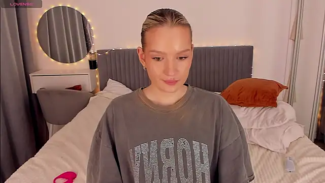 CassieRayssのライブXXXチャット