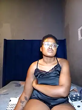 FREAKBARBIE02のライブXXXチャット