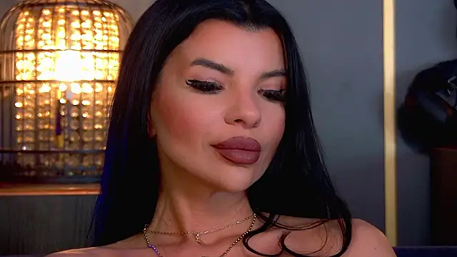 EleniaDevons 现场XXX聊天