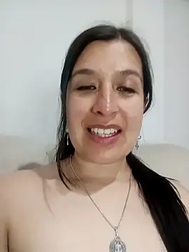 lady_merlot1n Live XXX chat