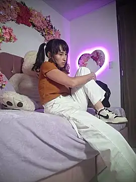 Antonella_Moretti_のライブXXXチャット