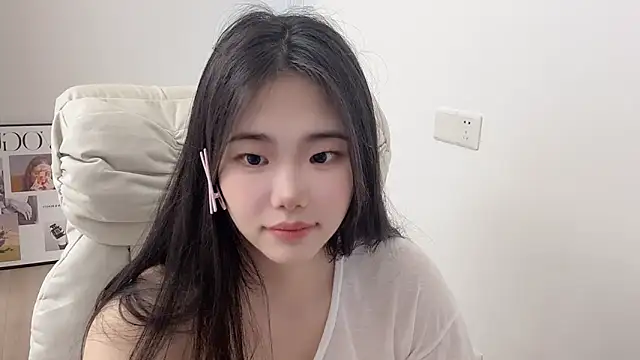 suki-1 Chat XXX live