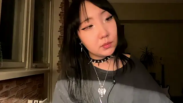 Yunananaa Adlı Modelin Canlı XXX Sohbeti