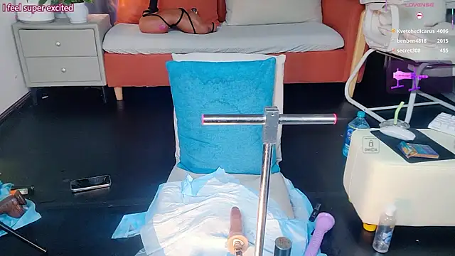 Youth3_ Show in webcam