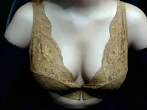 masoom_anika – Naživo XXX chat