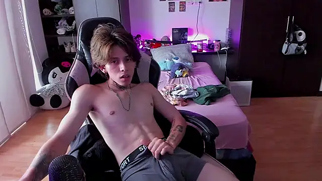 دردشة xIce_Boy الجنسية المباشرة