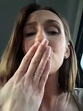 Živý XXX chat lola_tentatiion