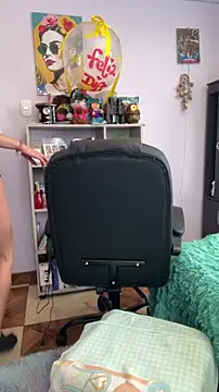 Salo_333_ Adlı Modelin Canlı XXX Sohbeti