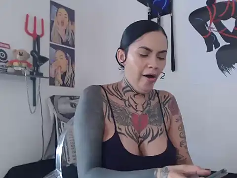 Perola__May Live XXX-chat