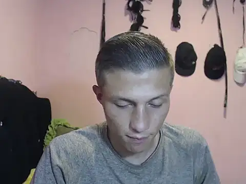 Cronos_Hot_8 – Naživo XXX chat