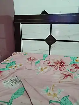 Queenlipx – Kamerová šou