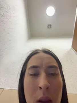 Czat XXX na żywo – Holly_Play