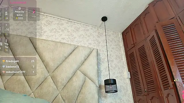 AmbarRaj: απευθείας συνομιλία ΧΧΧ