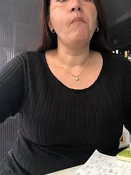 Chat +18 de sweetdulcexxx ao vivo