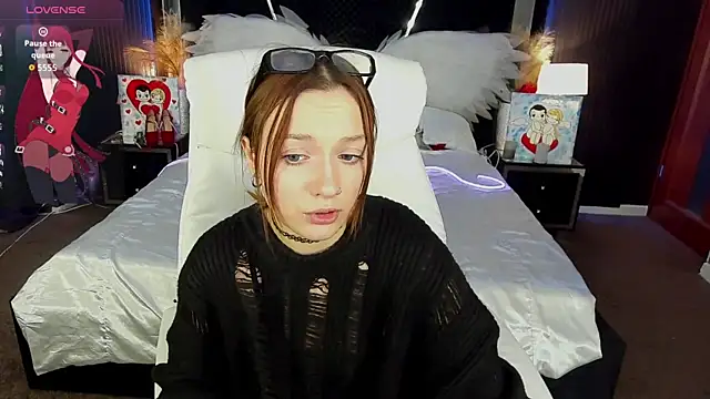 Živý XXX chat FoxyMayy