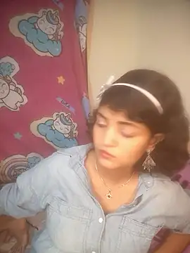 Freakingromance webcam show