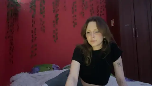 Show modela GretaMcdannold na web-kameri