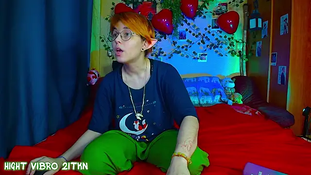 Онлайн чат XXX TrickyKitsune