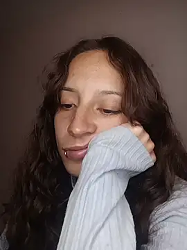 AlexxaAndRileyy 网络视讯表演