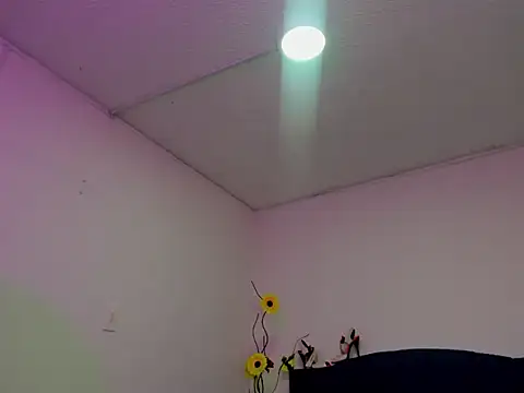 XXX chat uživo modela Ailanys_Miller