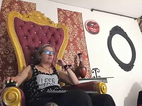 Hades_Lyra – webcam-show