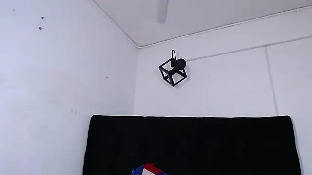 srta_lucianaのライブXXXチャット