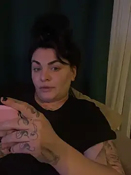 HeyBABYGIRL: вебкам-шоу