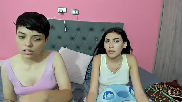 ariloe_quintero's Live XXX Chat