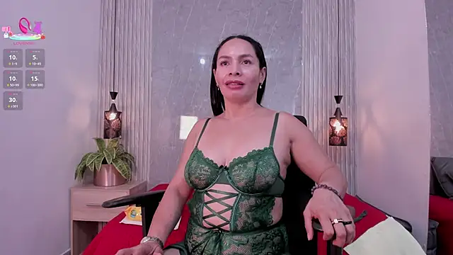 Milf_Luciana's Live XXX Chat