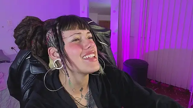 _sharlotte777 Chat XXX live