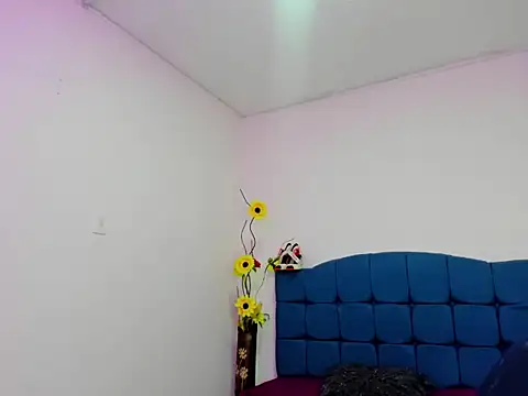 Ailanys_Miller Chat XXX live