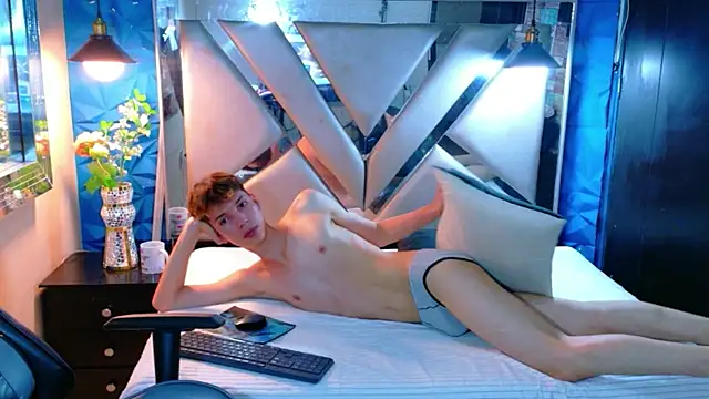 Liam_Green1 即時 XXX 聊天