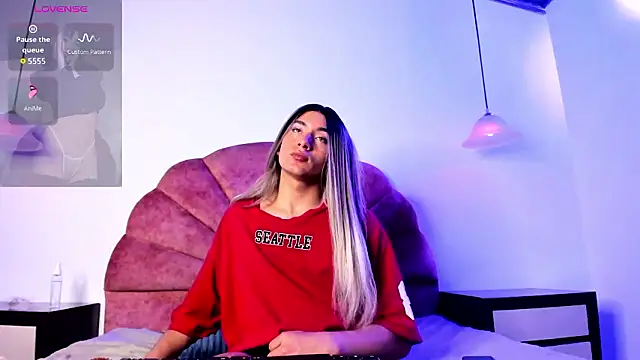 brihanna-young élő XXX-chatje