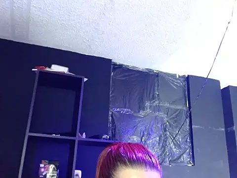 Pandora_9666: онлайн-секс-чат