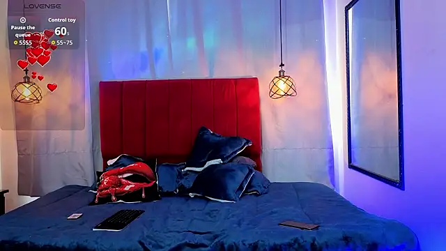 sky_jules élő XXX-chatje