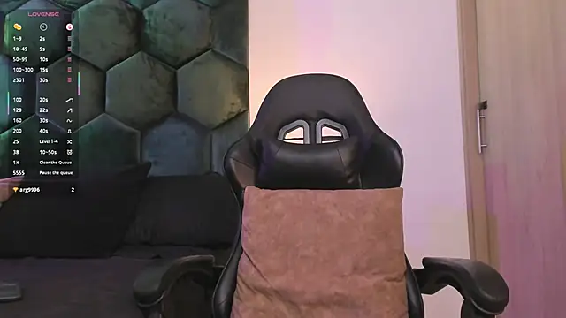 AllexJacob webkamerás műsora